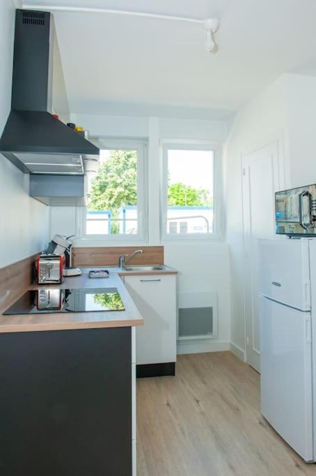 Appartement Proche Gare Routiere Fougères Buitenkant foto